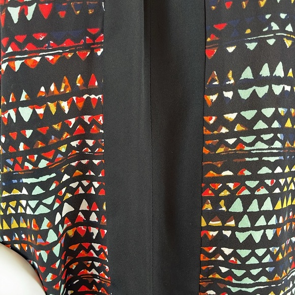 BCBGMaxAzria REVERSIBLE HALTER TOP - Picture 5 of 8